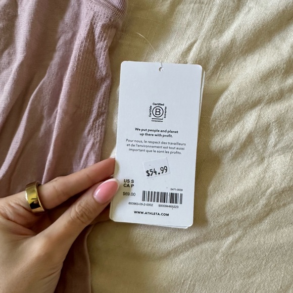 ASCENT SEAMLESS TANK
CAMISOLE SANS COUTURES
ASCENT - Picture 4 of 5